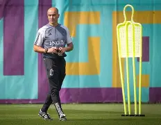 开云中国-塞尔维亚与保加利亚的绿茵对决