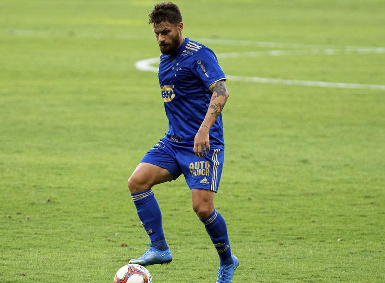 开云在线登陆入口-里尔主客场球衣